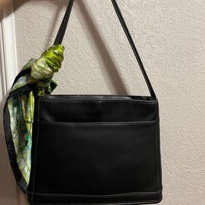 Vintage Coach bleeker shoulder bag